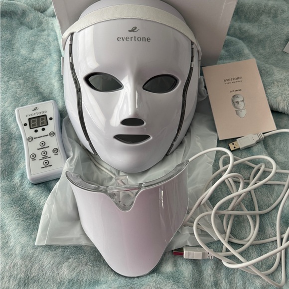 Omni glow face mask - Picture 2 of 3